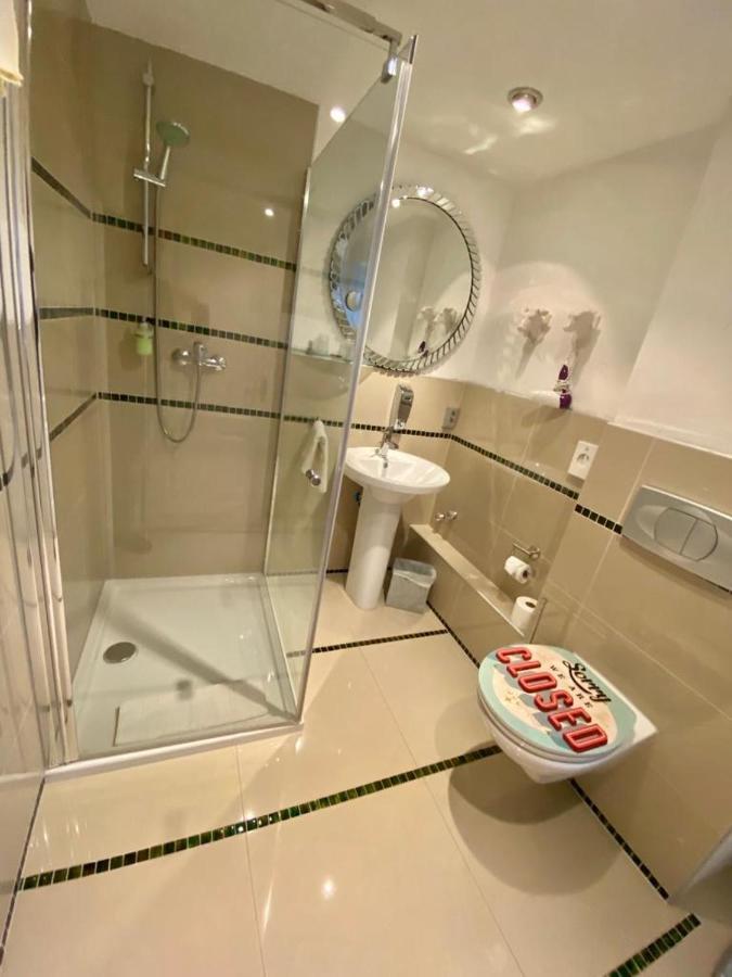 Hotel Karthaeuser Hof Floersheim am Main المظهر الخارجي الصورة